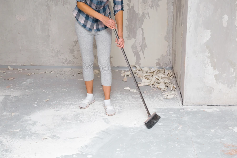 Common Challenges In Post-construction Cleaning And Solutions in Lawrence, KS